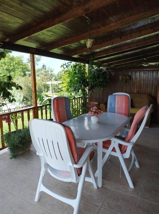 Villa Ivonnis Garden Mesimvria  Exterior foto